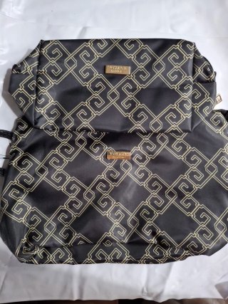 Neceser Voyage Negro y Dorado
