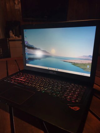 Portátil ASUS Rog Strix