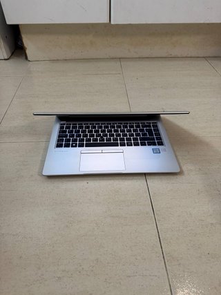 Ordenador portátil HP Elitebook i5 8 Generación