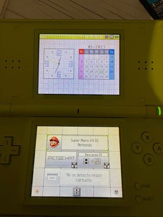 DS Lite Verde BUEN ESTADO+ 5 Juegos