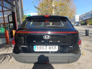 Hyundai Kona 1.6 GDI HEV Maxx DCT 104 kW (141 CV)