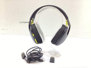 diadema logitech g435 lightspeed