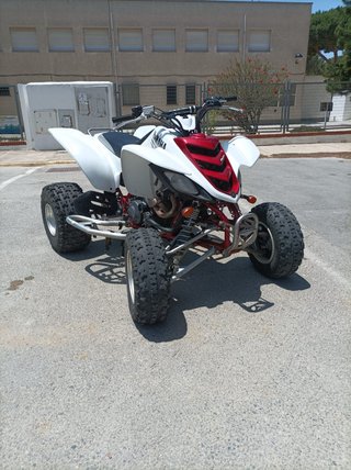 Quad Yamaha Raptor 660