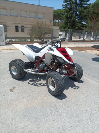 Quad Yamaha Raptor 660