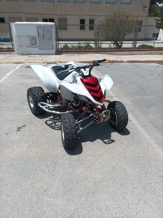 Quad Yamaha Raptor 660