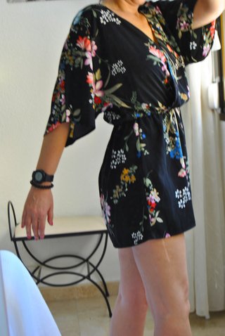 Mono corto Stradivarius flores Talla M