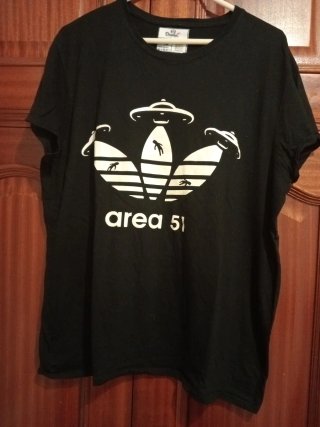Camiseta Adidas Estampada Area 51 XL