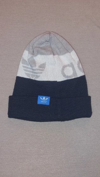 Gorro Adidas Invierno Gris y Azul