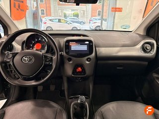 Toyota Aygo 1.0 70 x-wave
