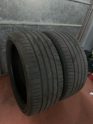 Neumáticos Bridgestone 245/40/19 100e la pareja