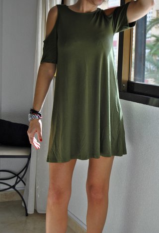 Vestido mini Pull&Bear caqui talla XS