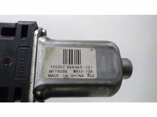 MOTOR ELEVALUNAS TRASERO DERECHO 966265 65464