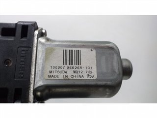 MOTOR ELEVALUNAS TRASERO DERECHO 966265 65464