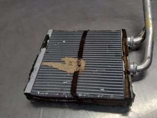 CONDENSADOR / RADIADOR AIRE ACONDICIONADO NISSAN