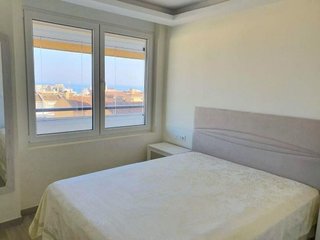 Piso en venta en La Carihuela en Torremolinos