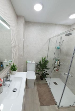 Piso en venta en La Carihuela en Torremolinos