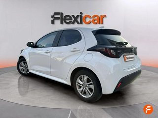 Toyota Yaris 1.5 120H Business Plus