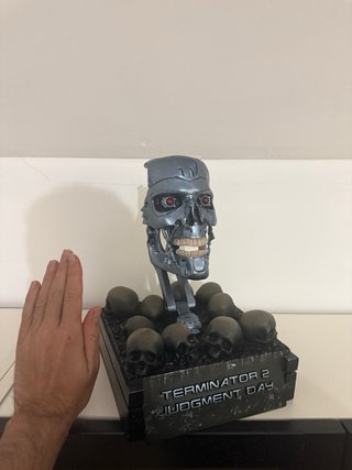 Terminator 2 - Calavera Figura Coleccionista