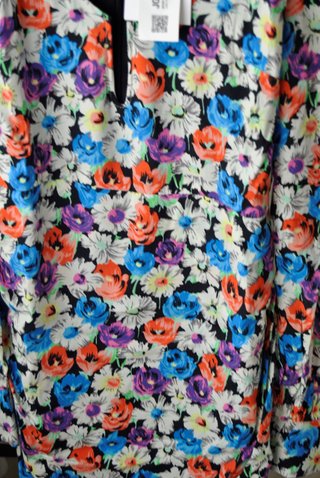 Vestido mini Zara flores manga abullonada