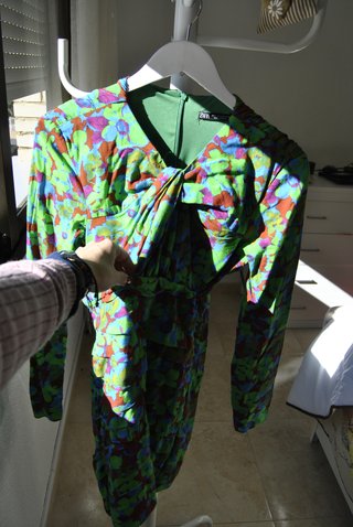 Vestido Zara Mini Drapeado Manga Larga Verde