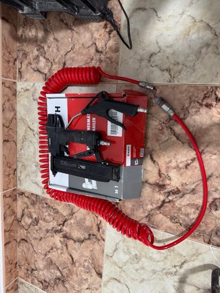 Compresor Würth con accesorios