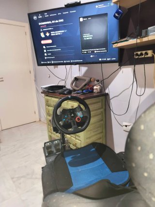Sillón simulador de carreras Logitech