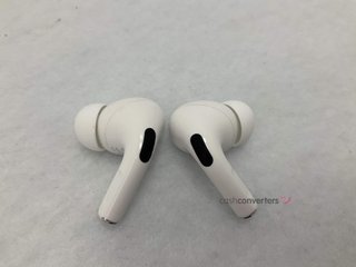 in-ear apple airpods pro