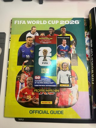 FIFA Adrenalyn XL Deluxe + Dream Box