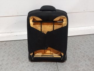 ASIENTO TRASERO MEDIO PEUGEOT PARTNER FURGÓN BH02