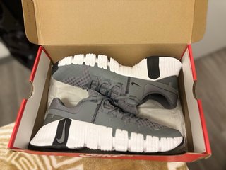 Nike Free Metcon 5 Zapatillas Grises y Blancas