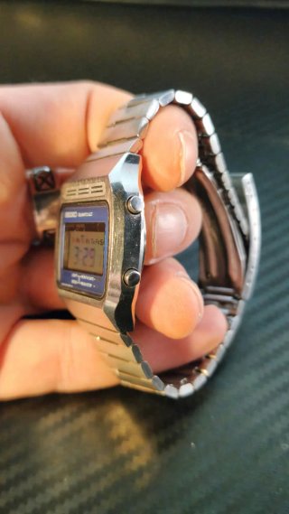 Reloj digital vintage Seiko A133-5000 1970s