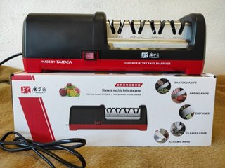 Afilador eléctrico de cuchillos