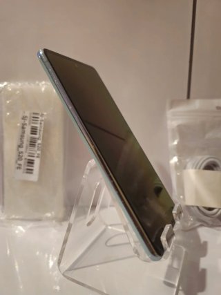 Samsung S20 FE 5G 128GB / 6GB RAM