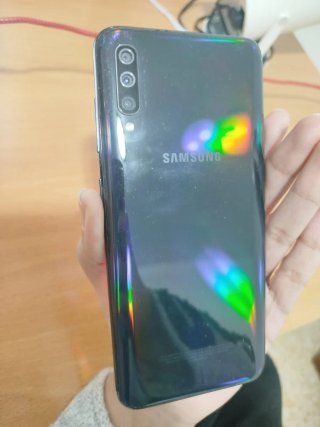 Samsung Galaxy A70