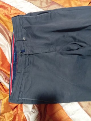 Pantalón Pertegaz Talla L Gris