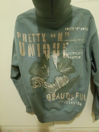Sudadera Bershka verde talla S