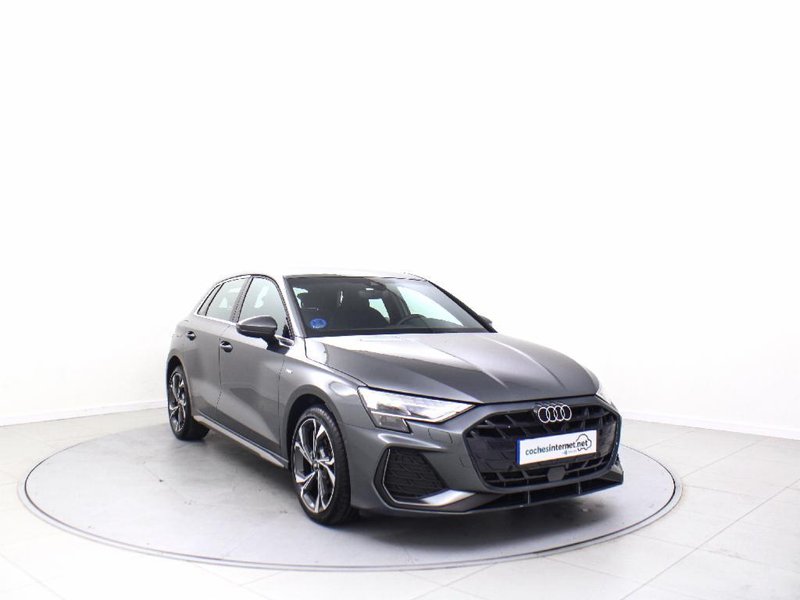 Audi A3 allstreet Genuine 40 TFSIe 2025