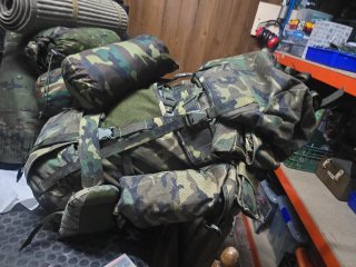 Mochila Altus Grande Camuflaje
