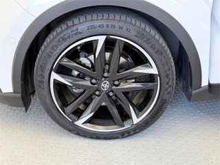 TOYOTA Toyota C-HR 5P GR SPORT 180H e-CVT