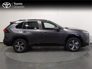 TOYOTA Rav4 2.5l PLUG-IN 300PH (e-CVT) Advance