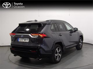 TOYOTA Rav4 2.5l PLUG-IN 300PH (e-CVT) Advance