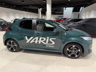 TOYOTA Yaris 1.5 120H Style