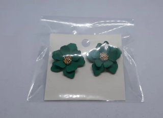 PENDIENTES DE FLOR CON PÉTALOS VERDES- NUEVOS