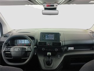 TOYOTA Proace City - MY25 GX COMBI N1 L2 1.5D 75kW 6MT