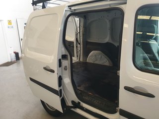 Renault Kangoo Combi Profesional Energy dCi 55 kW (75 CV)