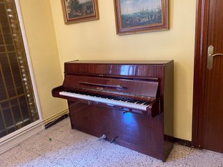 Piano Geyer Vertical