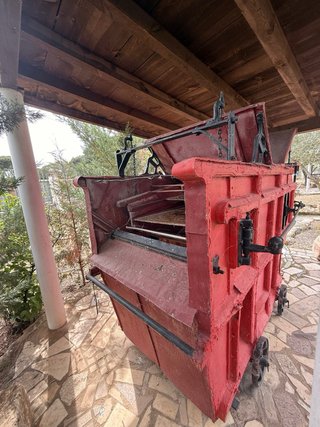 Aventadora antigua. Antigüedad.
