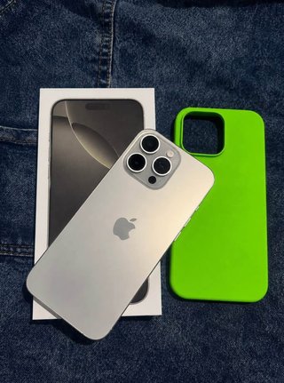 iPhone 16 Pro Max 256 GB Plata