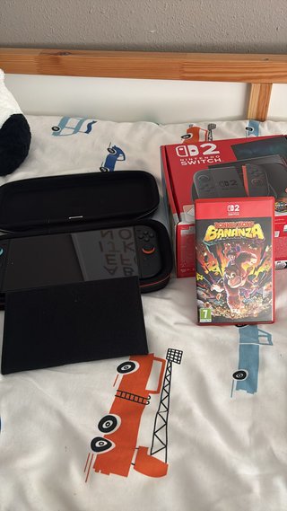 Nintendo Switch 2 + Donkey Kong Bananza