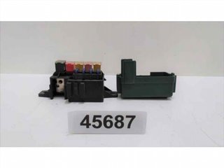 CAJA RELES / FUSIBLES MOTOR BKS 45687